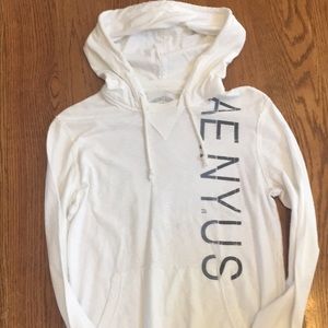 Light weight hoodie shirt American Eagle